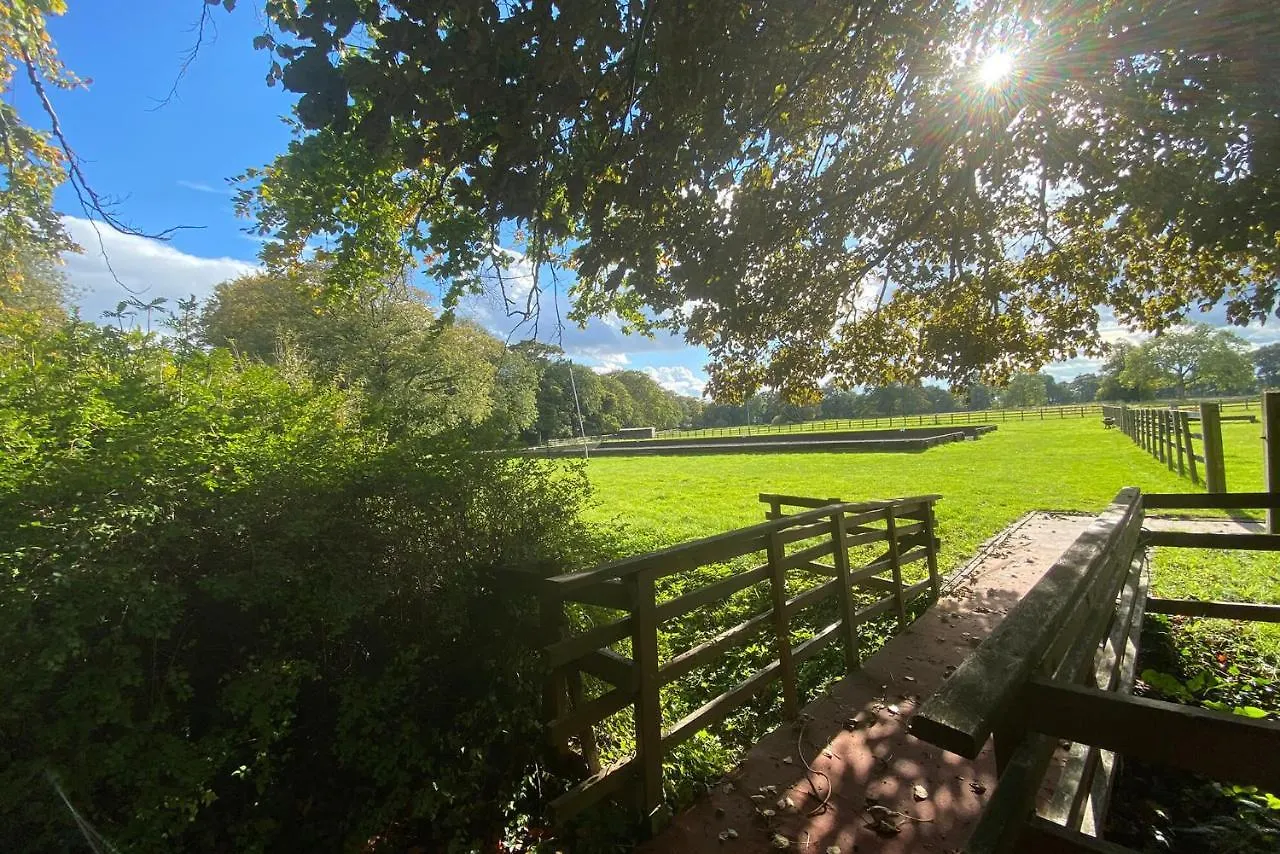 Walcot Hall Alkborough 0*,  United Kingdom